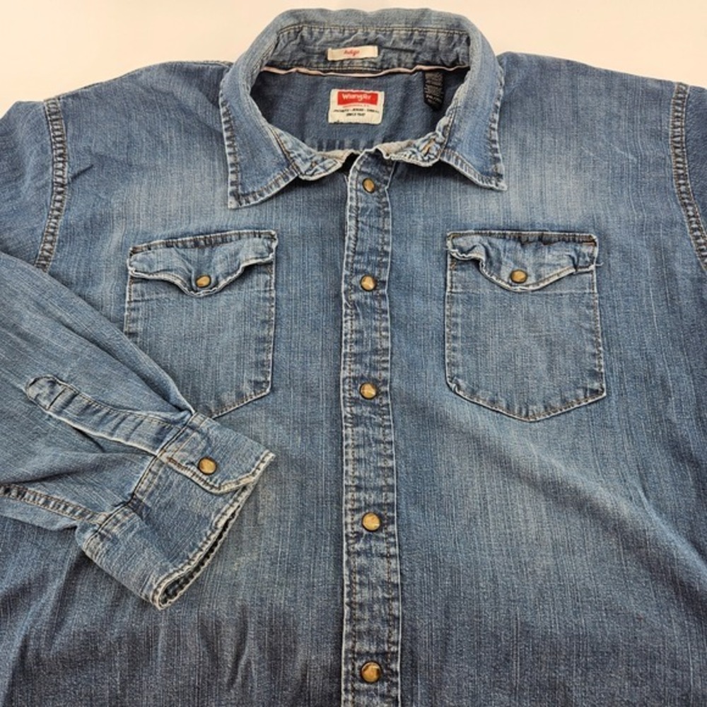 Wrangler Denim Shirt Men 2XL Blue Indigo Pearl Snap Workwear Long Sleeve Stretch
